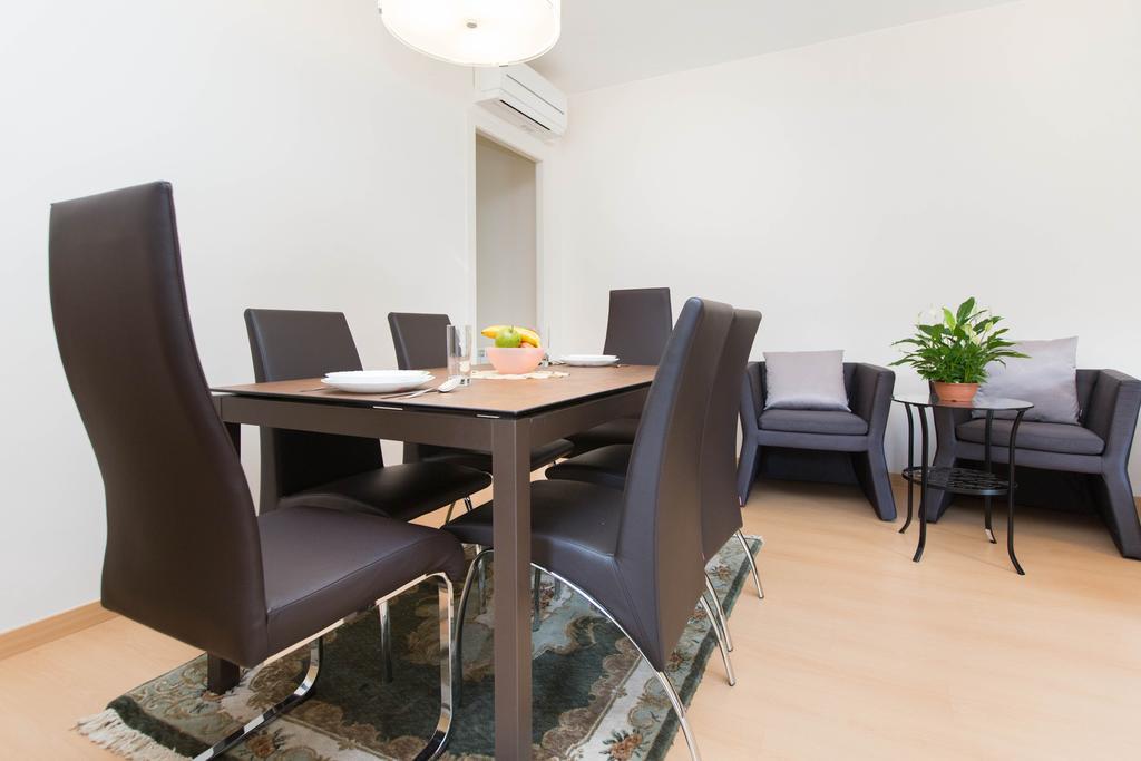 Stay Barcelona Central Apartments Extérieur photo