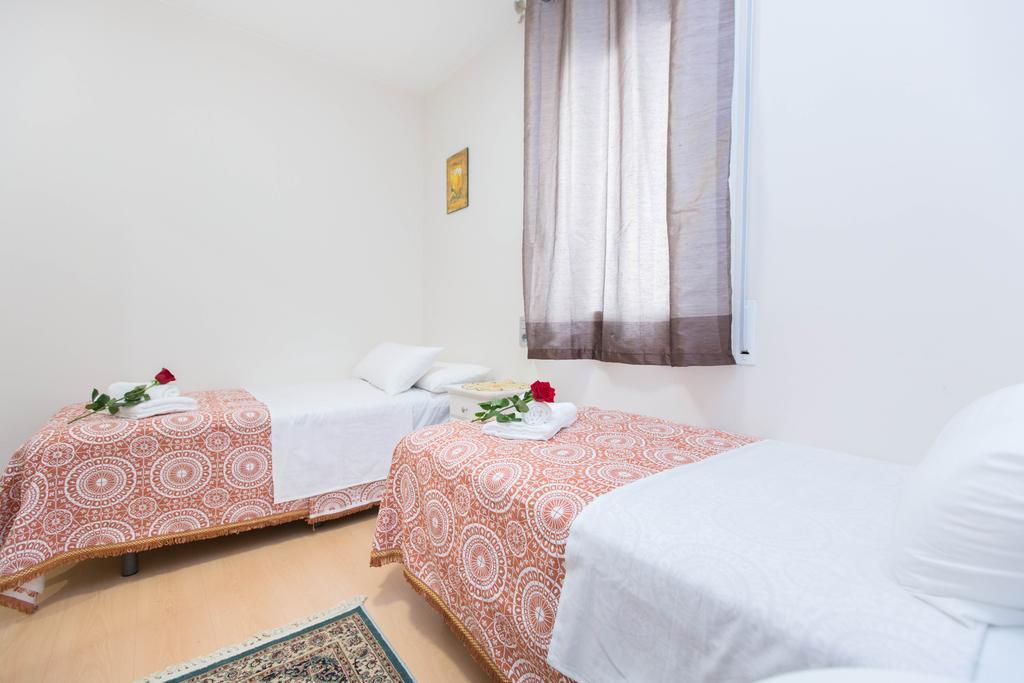 Stay Barcelona Central Apartments Extérieur photo